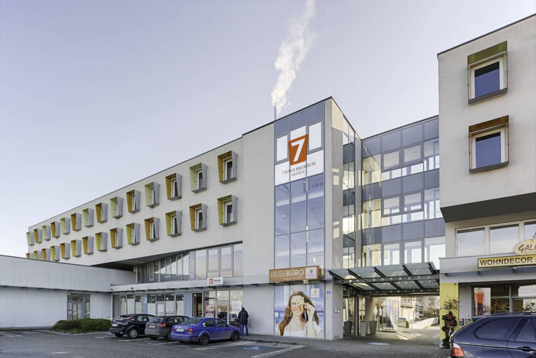 7 Days Premium Hotel facade SLEEEP HOTEL Ansfelden