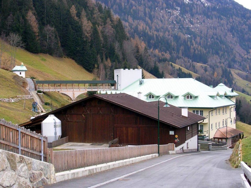 Hotel von hinten Das Schlössl