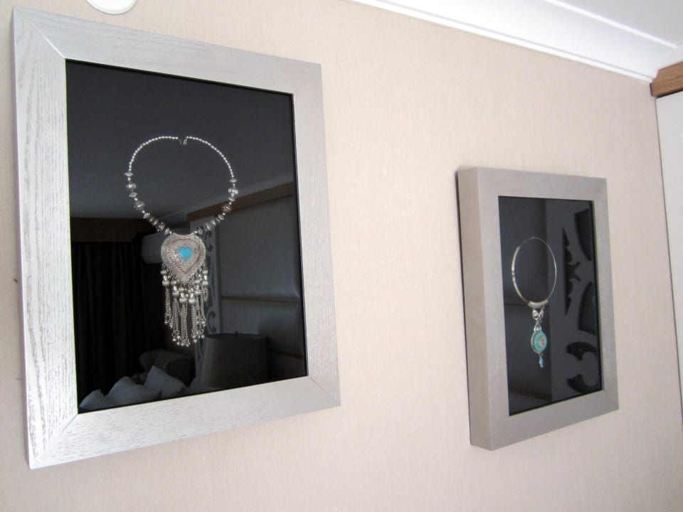 Zimmer Wanddeko Quattro Beach Spa & Resort