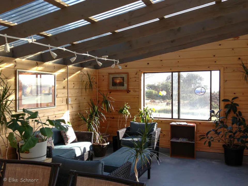 Lobby Hotel Fort Ross Lodge