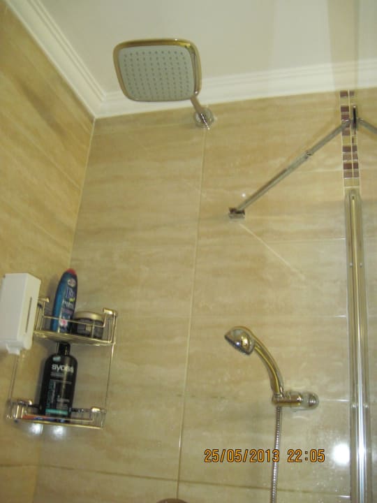 Regendusche Dizalya Palm Garden