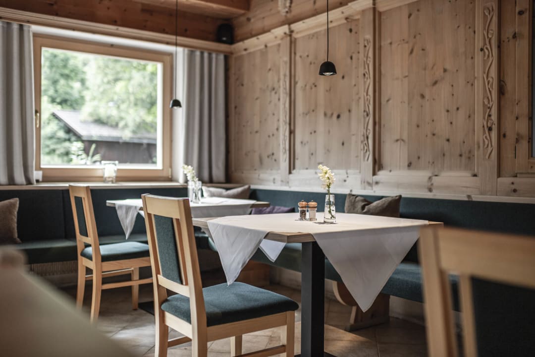 Gastro Stoa - Elegant & Romantic Guest House - Adults Only