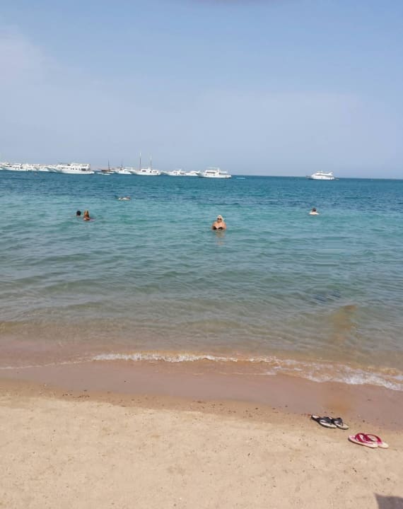 Flachabfallender Sandstrand The Grand Hotel Hurghada