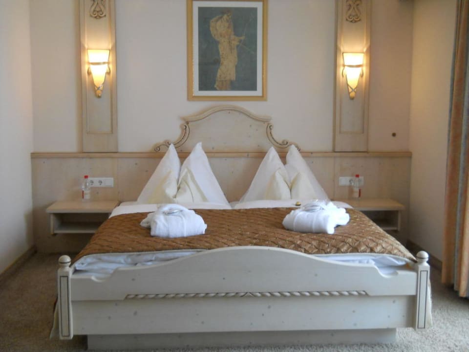 Unser Bett , wir haben gut geschlafen! Hotel Brigitte