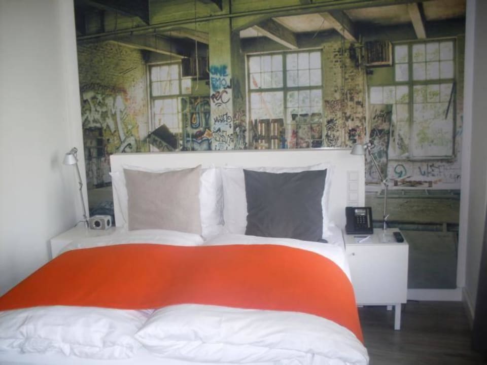 Besondere Wandgestaltung Hotel Indigo Berlin - Ku'damm