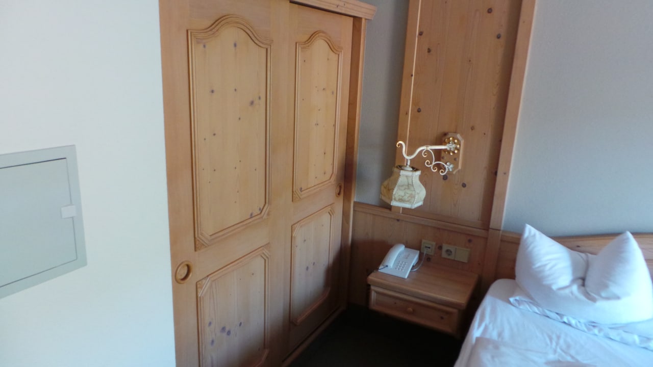 Zimmer Burghotel Am Hohen Bogen