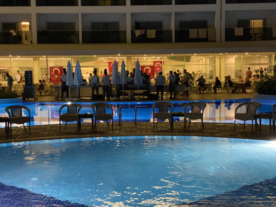 Pool Laguna Beach Alya Resort & Spa Hotel