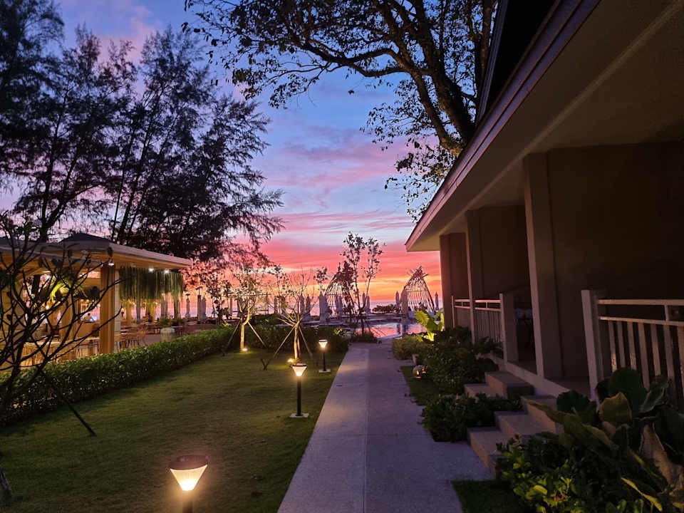 Gartenanlage Khaolak Emerald Beach Resort & Spa