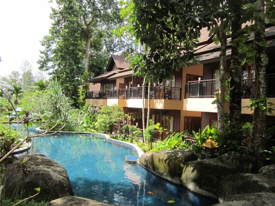 Garten mit Pool Khao Lak Merlin Resort