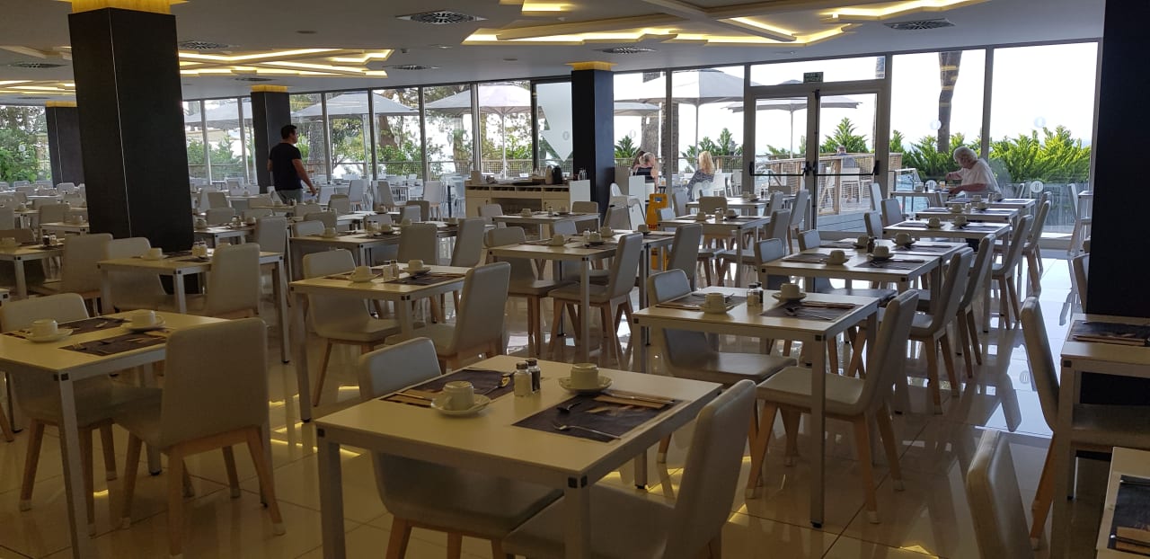 Gastro The Ibiza Twiins