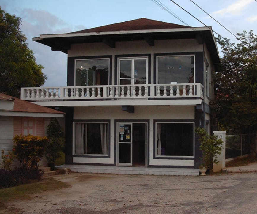 Rezeption Hotel Summerset Village