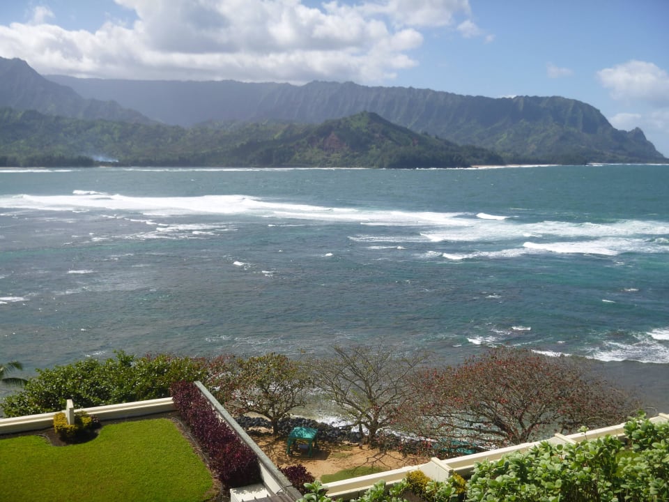 Ausblick auf die Bucht am St. Regis Hotel The Westin Princeville Ocean Resort