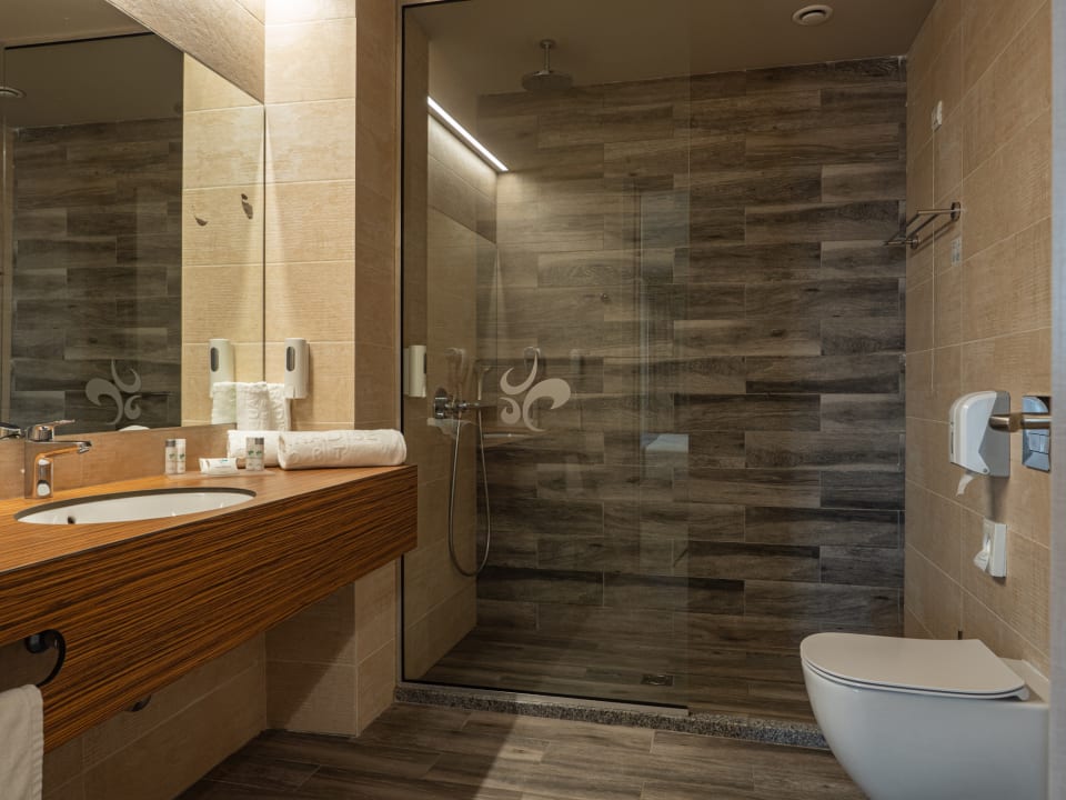 Zimmer Aqua Paradise Resort