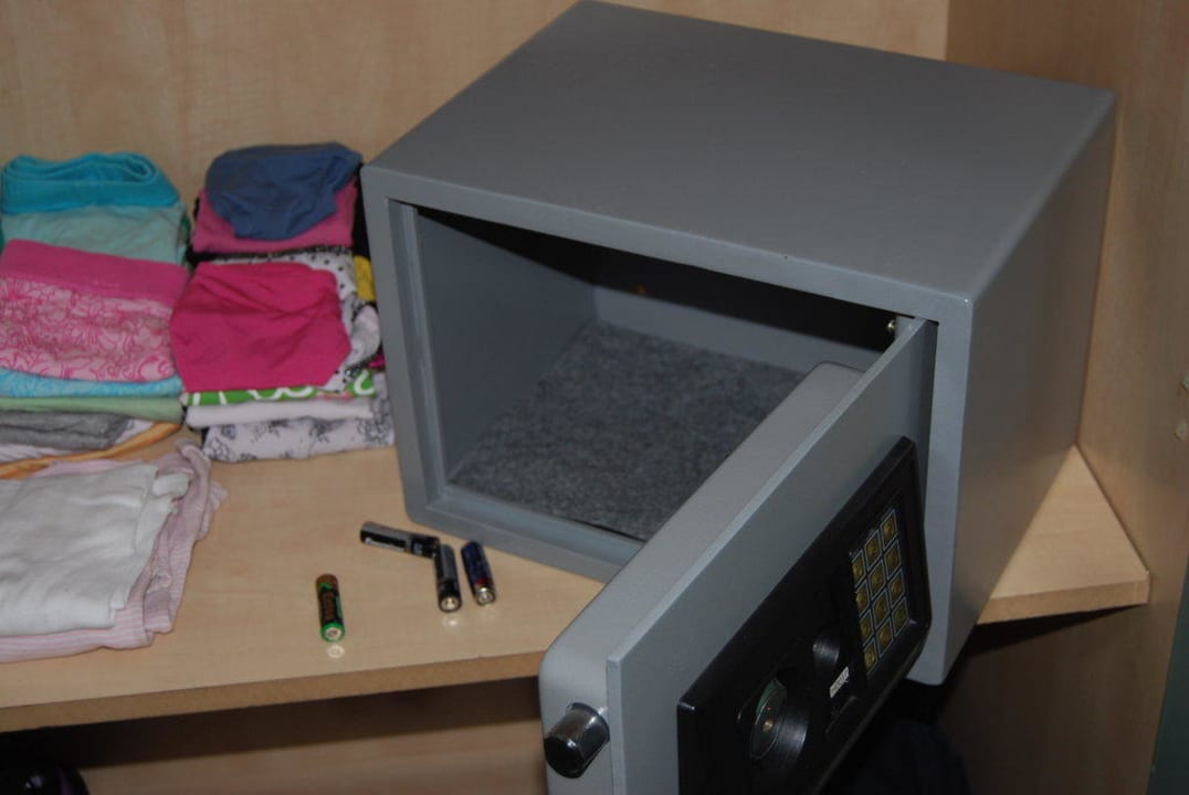 Lose umherliegender Safe Hotel Aqua Life Yasmine