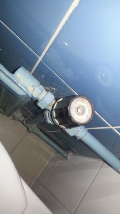 Dreckige Badheizung AHORN Hotel Am Fichtelberg