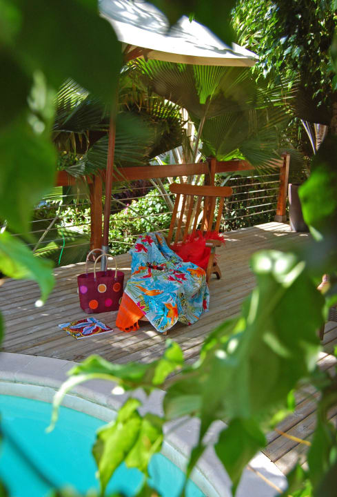 Vue piscine Gästehaus l'Oiseau du Paradis