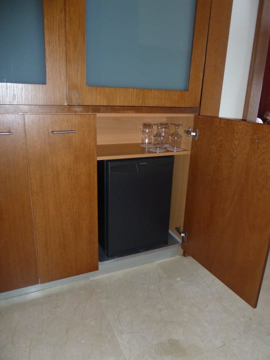 Kühlschrank...keine MiniBar Gloria Palace Royal Hotel & Spa