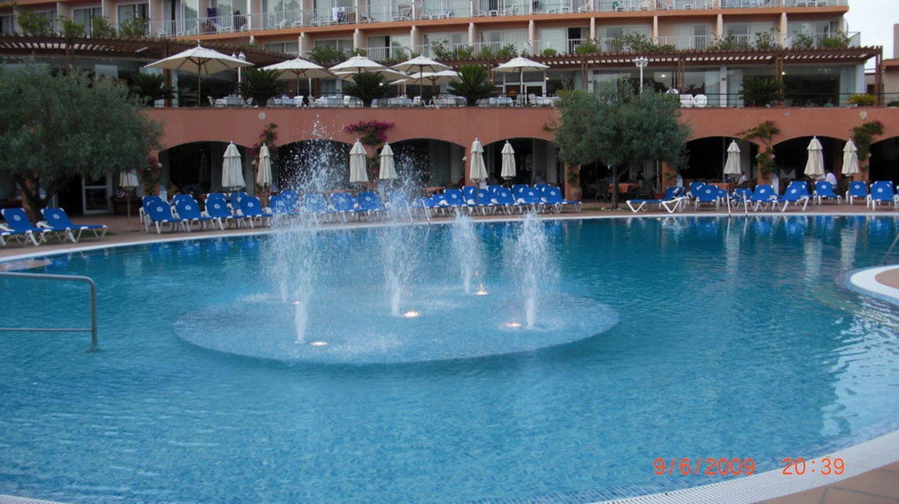 Pool Valentin Grand Park Suite Hotel