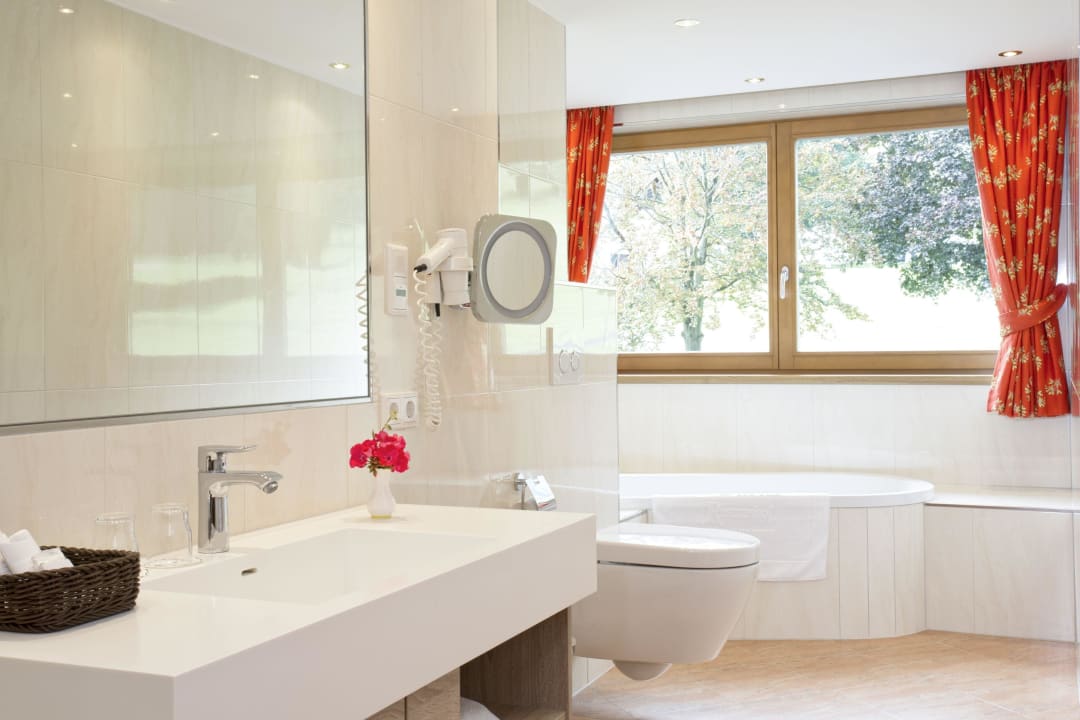 Neu renoviertes Badezimmer Golf & Ski Hotel Rasmushof