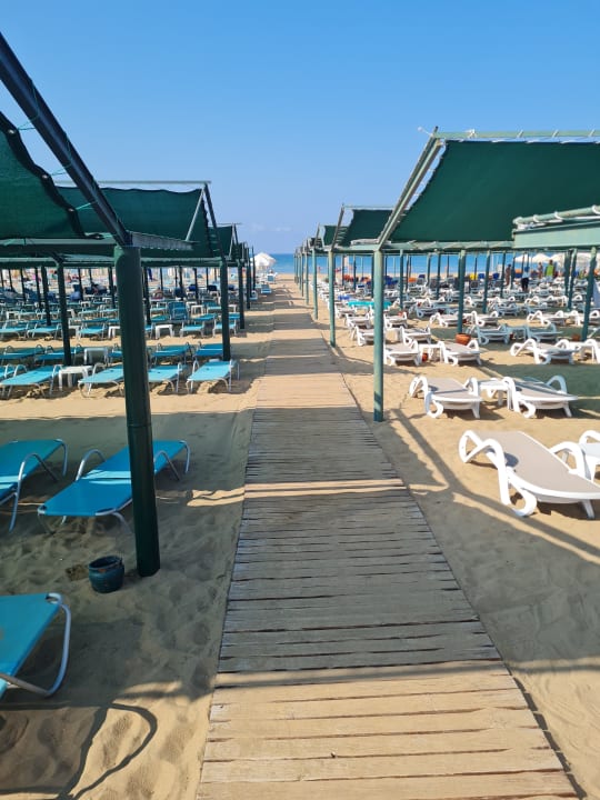 Strand Side Breeze Hotel