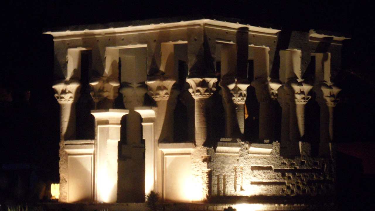 Arena Beleuchtung Pickalbatros Alf Leila Wa Leila Resort - Neverland Hurghada