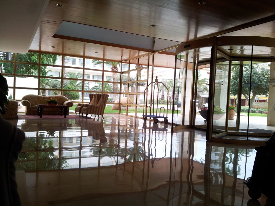 Eingangshalle CM Playa del Moro