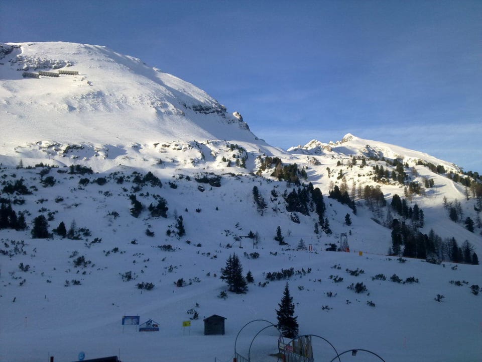 Ausblick vom Zimmer am Morgen Hotel Snowwhite