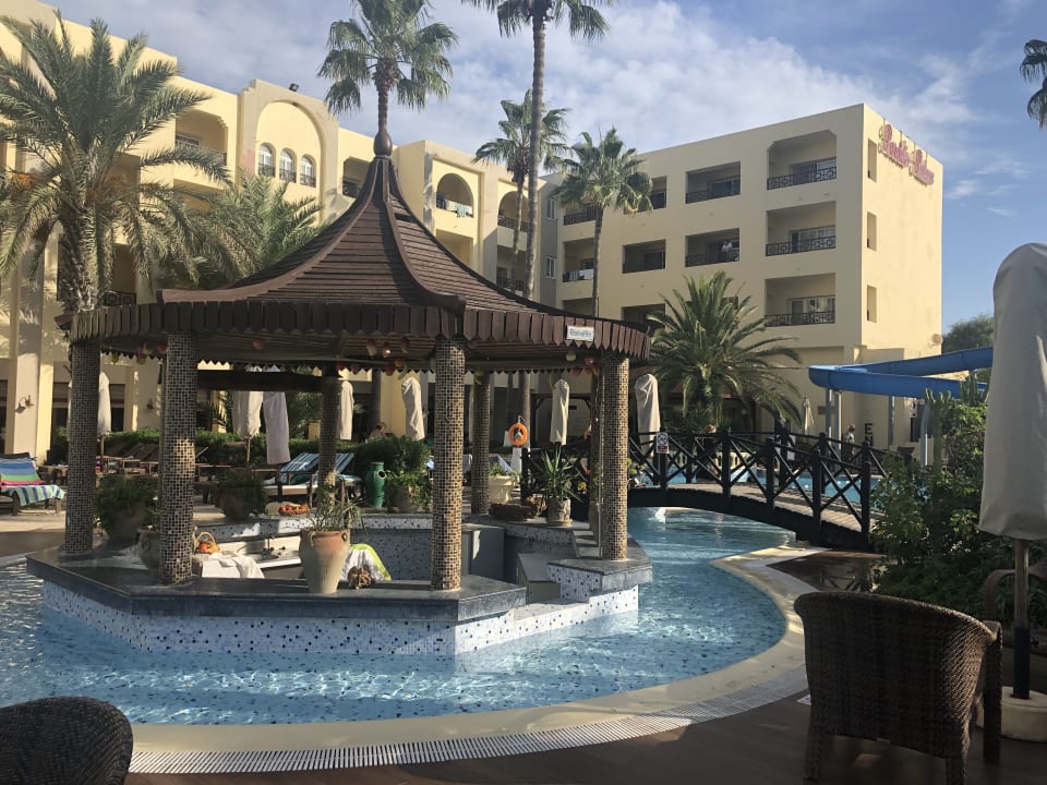 Pool Hotel Paradis Palace