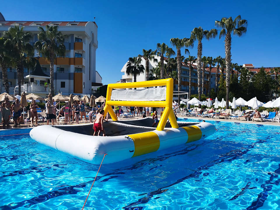 Pool Hane Family Resort