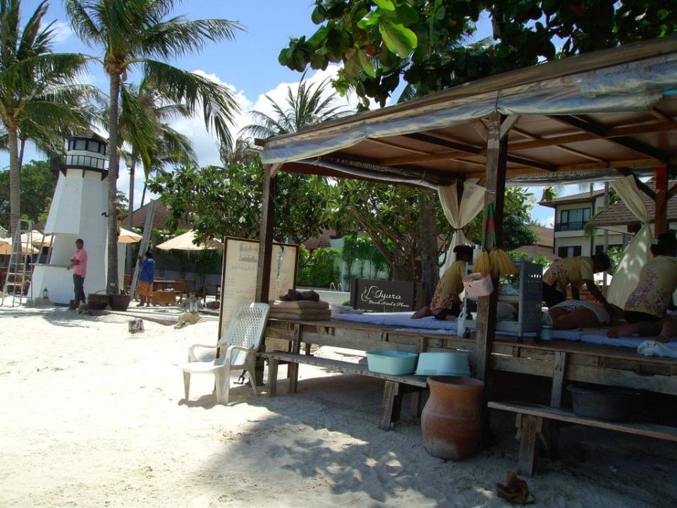 Thai Massage am Strand Samui Natien Resort