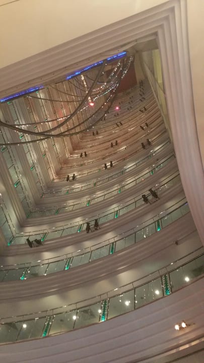 Lobby Jumeirah Beach Hotel