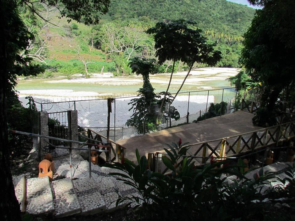 Boulevar Frente al Rio Hotel Rancho Don Cesar