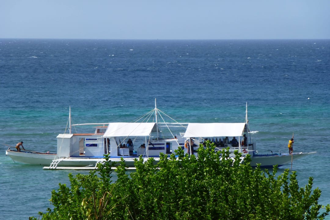 Tauchschiff Amun Ini Beach Resort & Spa