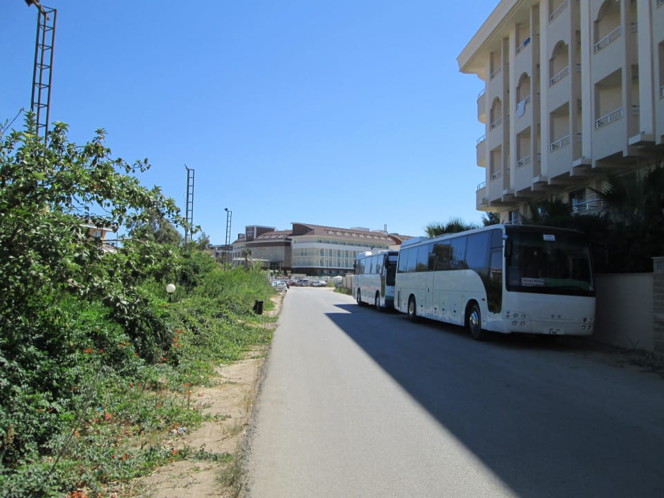 Die Strasse zu Trendy Sentido Trendy Verbena Beach