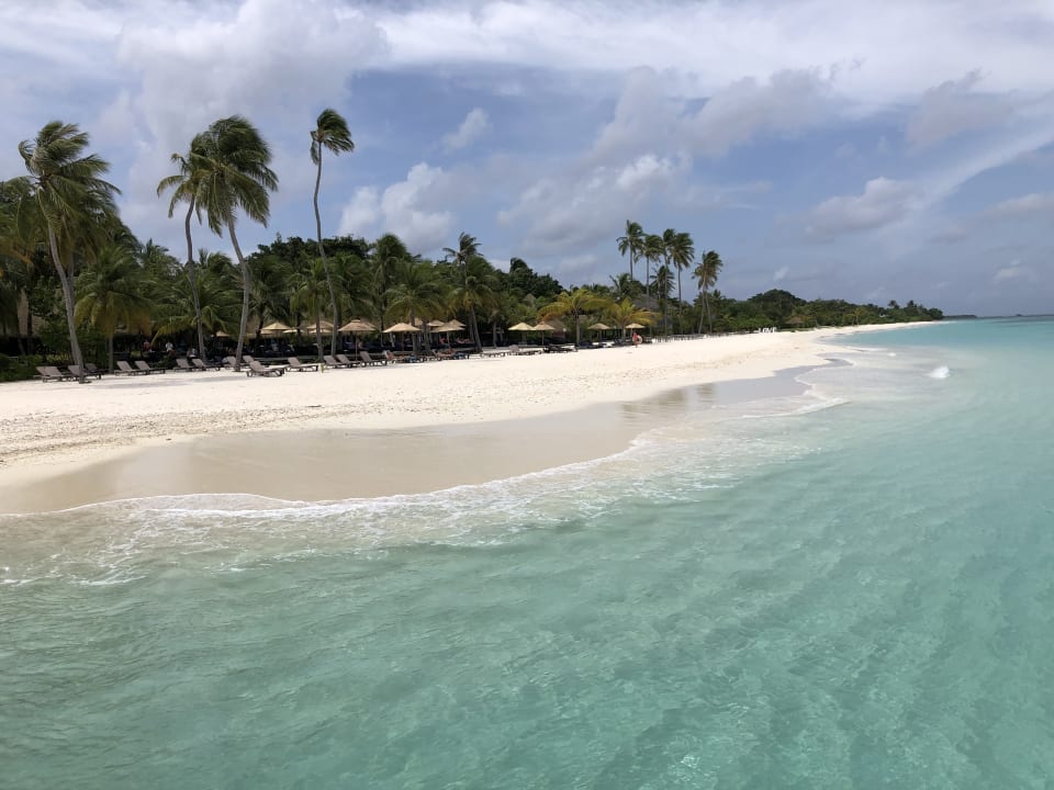 Strand Kuredu Island Resort & Spa