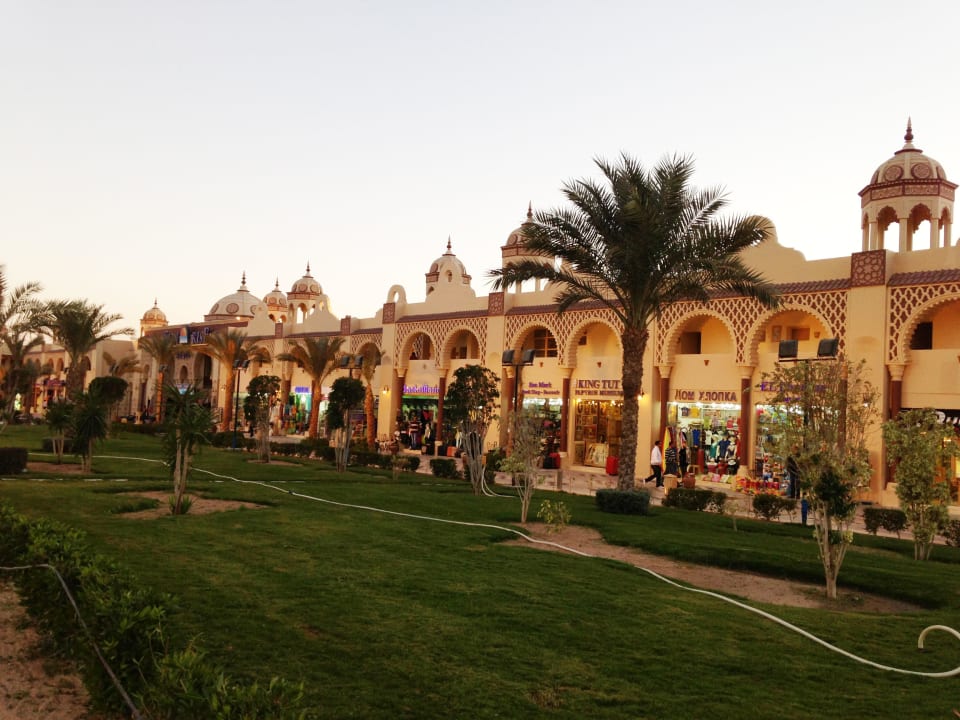 Strasse Emerald Resort & Aqua Park