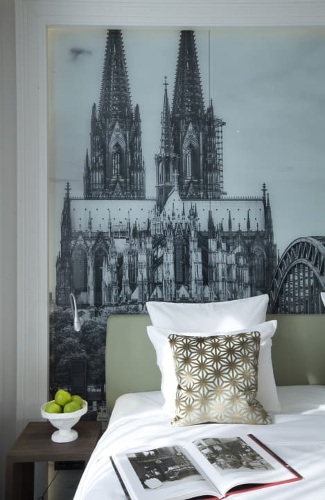 Zimmer Lindner Hotel Cologne City Plaza, part of JdV by Hyatt