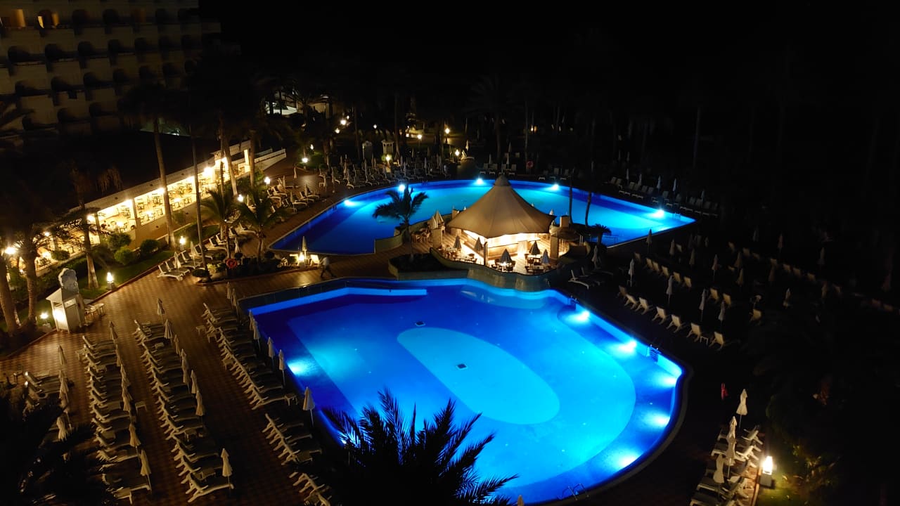Pool Hotel Riu Palace Tres Islas