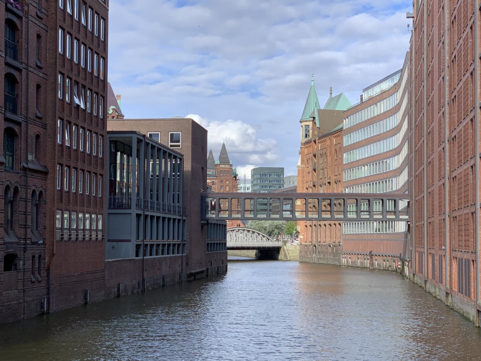 Außenansicht AMERON Hamburg Hotel Speicherstadt