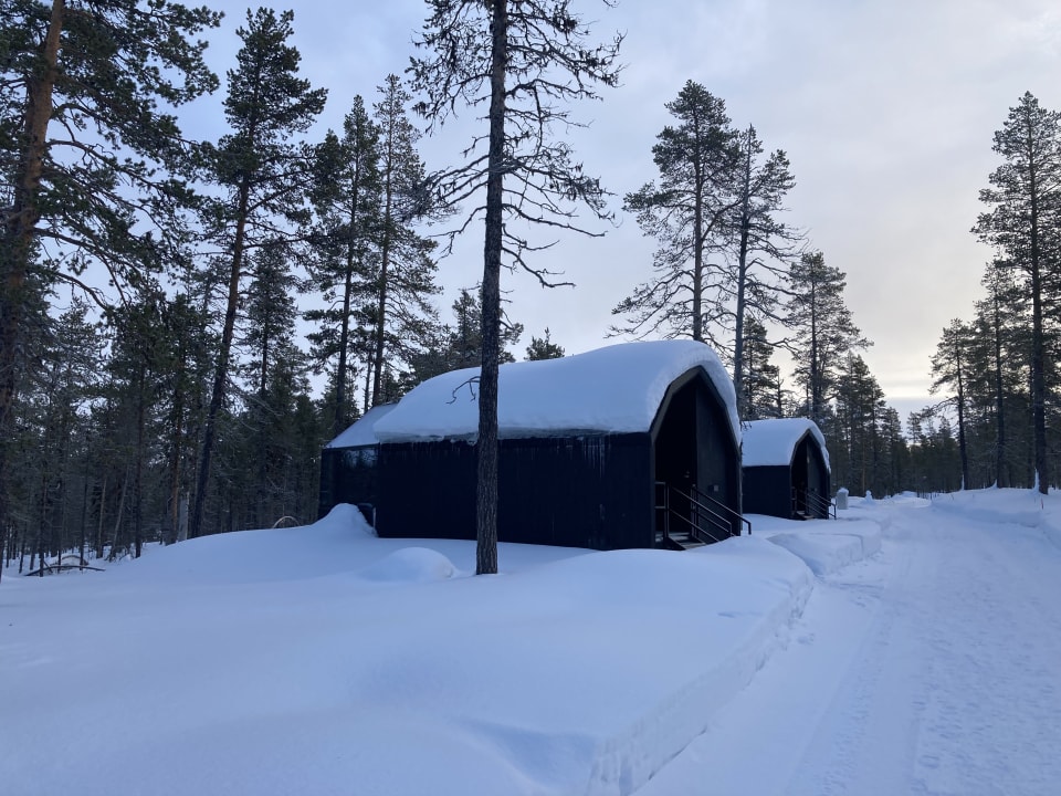 Außenansicht Aurora Queen Resort Igloos