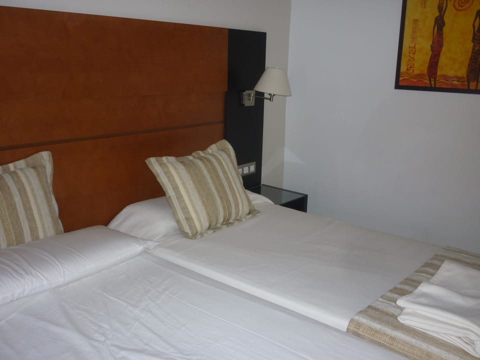 Studio HL Miraflor Suites Hotel