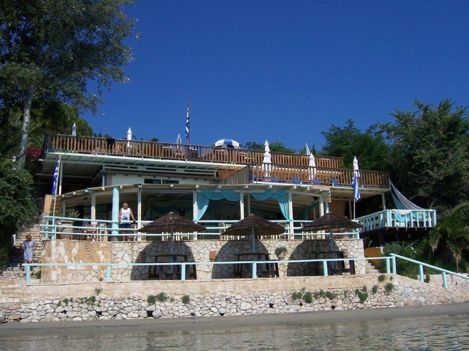 Strandtaverne Porto Koukla Beach
