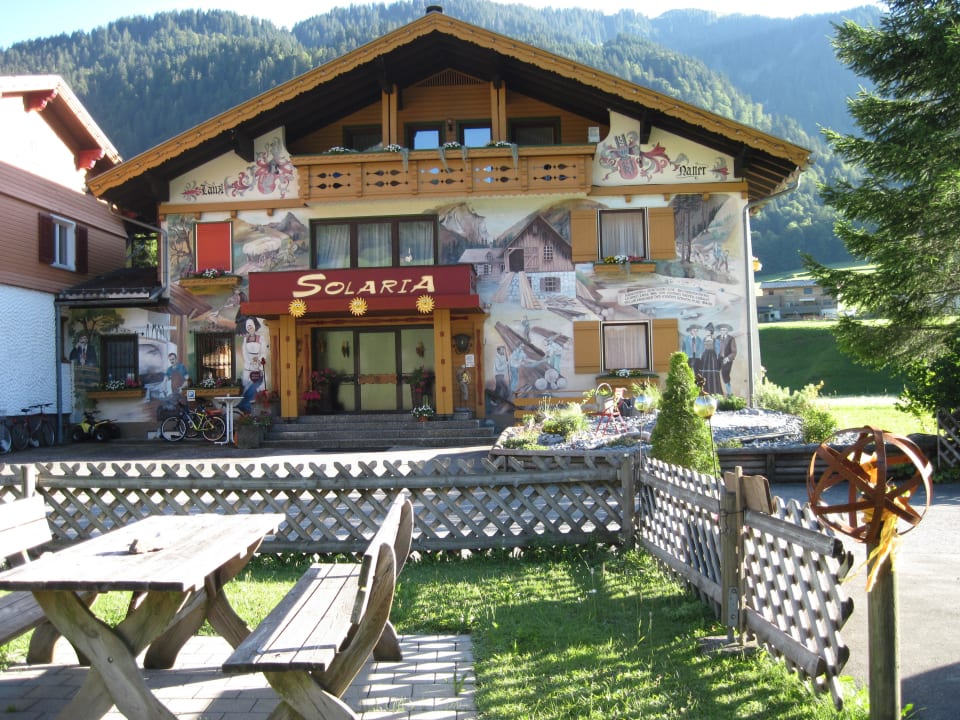 Vom Garten aus gesehen Pension & Ferienwohnung Solaria