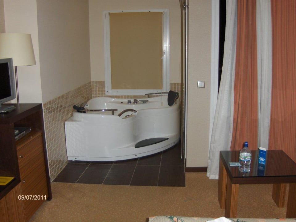 Glass of bubbly? Aqua Fantasy Aquapark Hotel & Spa