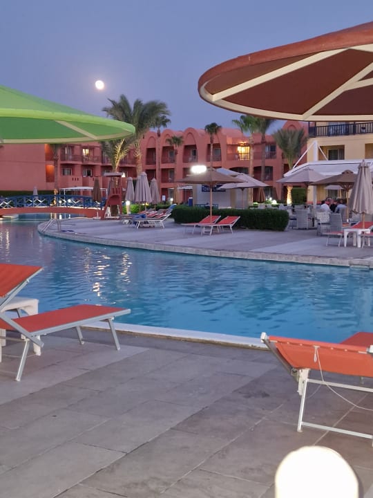 Außenansicht Titanic Beach Spa & Aqua Park