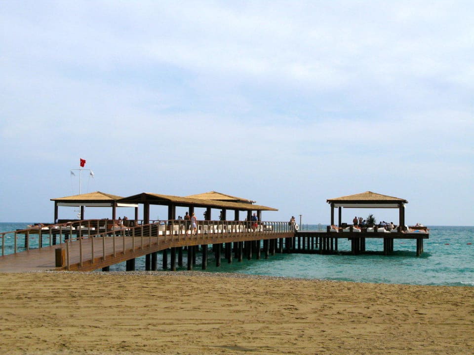 Pier Gloria Serenity Resort