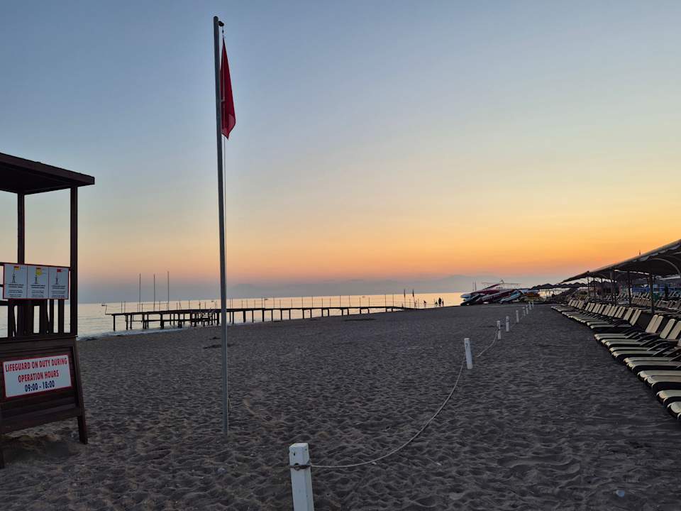 Strand Belek Beach Resort Hotel