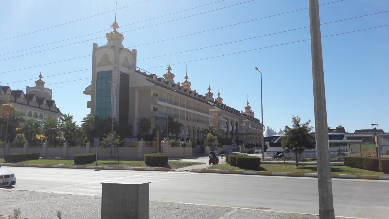 Außenansicht Well Palace Side