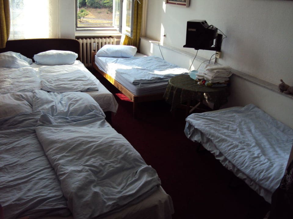 Zimmer für 6 Personen Pension Messe am Funkturm