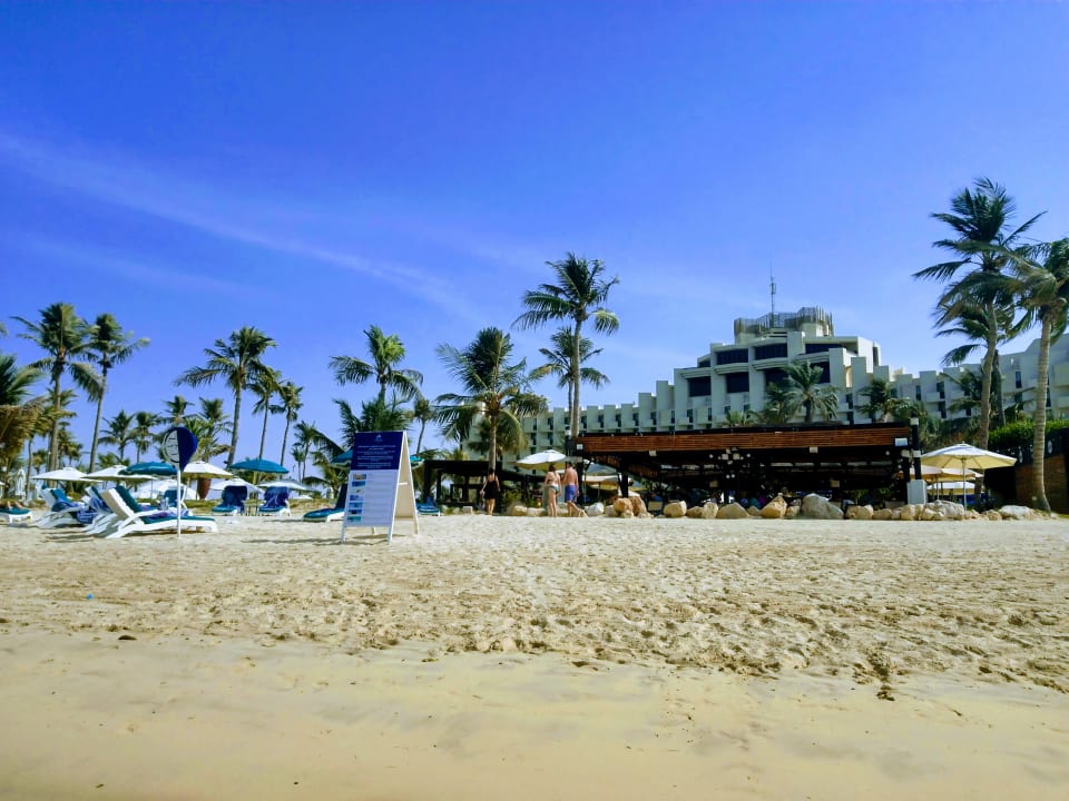 Außenansicht JA Beach Hotel